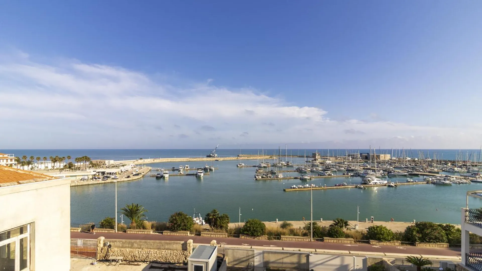 Vista Mare Apartments Marina di Ragusa Holiday home